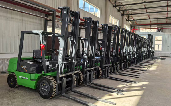 从性能到售后:评估天水叉车供应商的五大关键指标 从性能到售后:评估天水叉车供应商的五大关键指标